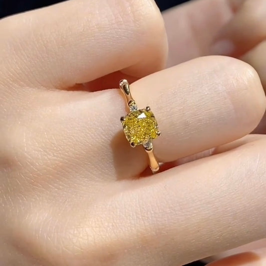 خاتم ألماس من الذهب عيار 18 قيراطًا مقطوع على شكل كمثرى ومُزرع في المختبر من مجوهرات ANSTER مصنوع يدويًا وفقًا لمعايير أخلاقية