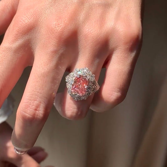 خاتم ألماس من الذهب عيار 18 قيراطًا مقطوع على شكل كمثرى ومُزرع في المختبر من مجوهرات ANSTER مصنوع يدويًا وفقًا لمعايير أخلاقية