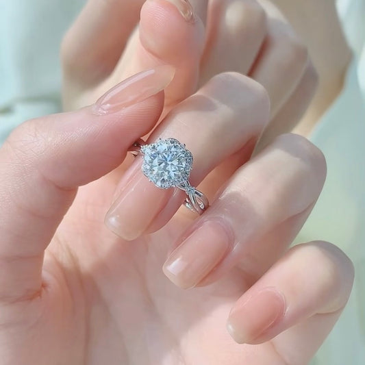 خاتم ألماس من الذهب عيار 18 قيراطًا مقطوع على شكل كمثرى ومُزرع في المختبر من مجوهرات ANSTER مصنوع يدويًا وفقًا لمعايير أخلاقية