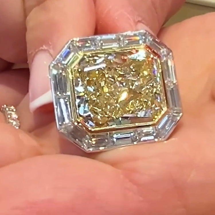 خاتم ألماس من الذهب عيار 18 قيراطًا مقطوع على شكل كمثرى ومُزرع في المختبر من مجوهرات ANSTER مصنوع يدويًا وفقًا لمعايير أخلاقية