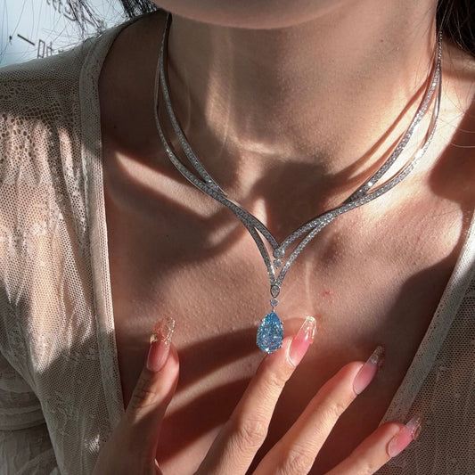 خاتم ألماس من الذهب عيار 18 قيراطًا مقطوع على شكل كمثرى ومُزرع في المختبر من مجوهرات ANSTER مصنوع يدويًا وفقًا لمعايير أخلاقية