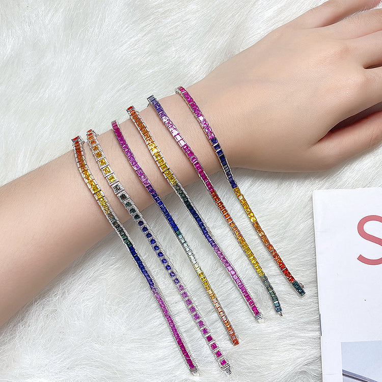 سوار من أحجار قوس قزح الكريمة المزروعة في مختبر التنس للنساء