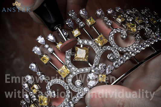 ANSTER Jewelry – Empowering Women with Fashion & Individuality