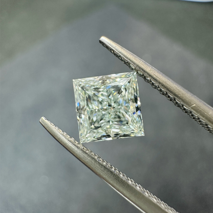 خاتم ألماس من الذهب عيار 18 قيراطًا مقطوع على شكل كمثرى ومُزرع في المختبر من مجوهرات ANSTER مصنوع يدويًا وفقًا لمعايير أخلاقية 