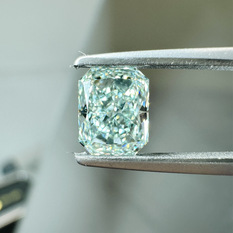 خاتم ألماس من الذهب عيار 18 قيراطًا مقطوع على شكل كمثرى ومُزرع في المختبر من مجوهرات ANSTER مصنوع يدويًا وفقًا لمعايير أخلاقية 