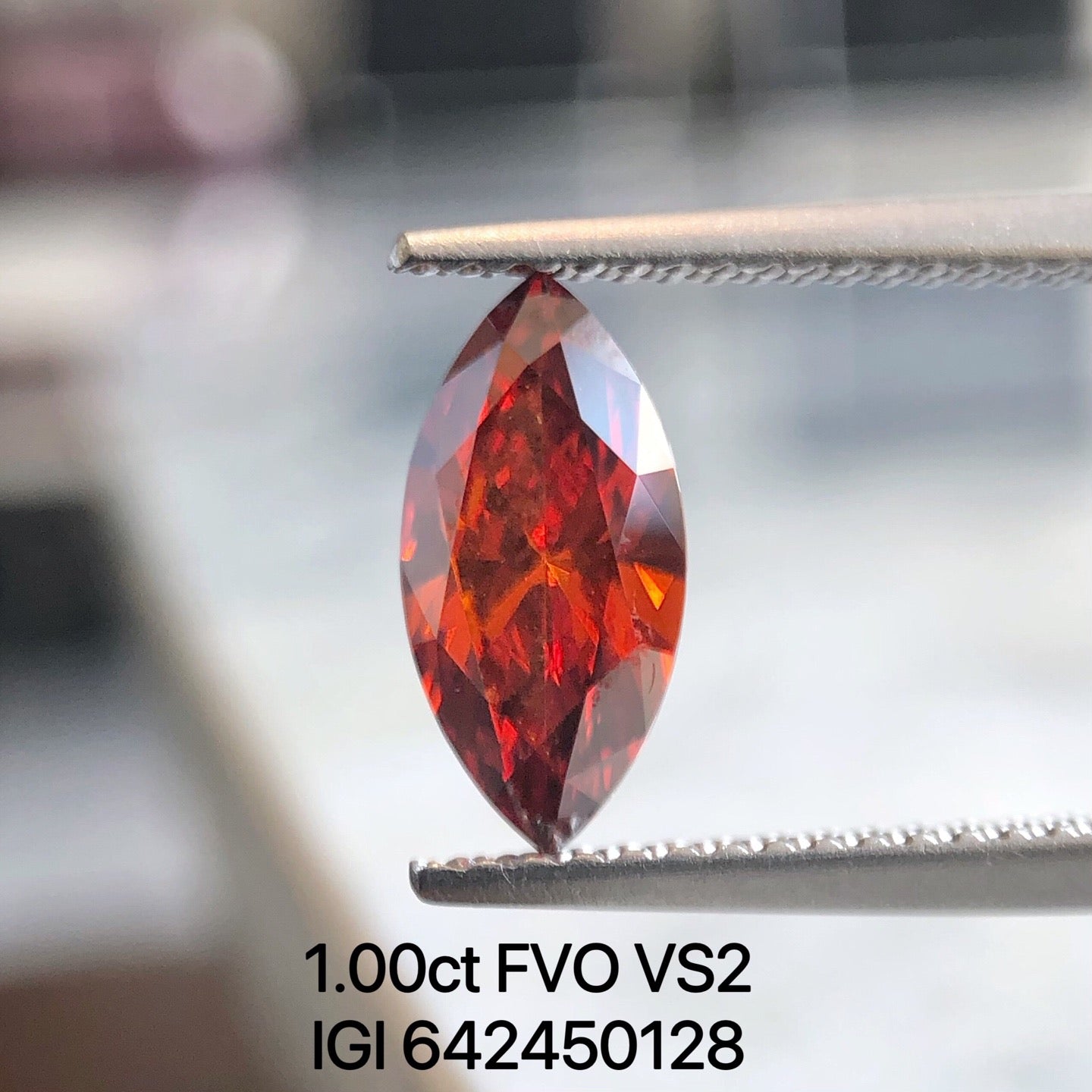 خاتم ألماس من الذهب عيار 18 قيراطًا مقطوع على شكل كمثرى ومُزرع في المختبر من مجوهرات ANSTER مصنوع يدويًا وفقًا لمعايير أخلاقية 