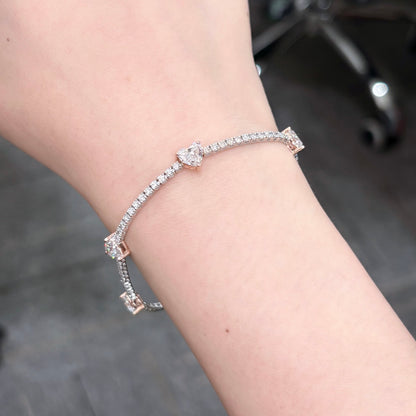 خاتم ألماس من الذهب عيار 18 قيراطًا مقطوع على شكل كمثرى ومُزرع في المختبر من مجوهرات ANSTER مصنوع يدويًا وفقًا لمعايير أخلاقية 