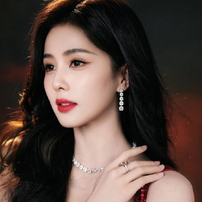 خاتم ألماس من الذهب عيار 18 قيراطًا مقطوع على شكل كمثرى ومُزرع في المختبر من مجوهرات ANSTER مصنوع يدويًا وفقًا لمعايير أخلاقية 