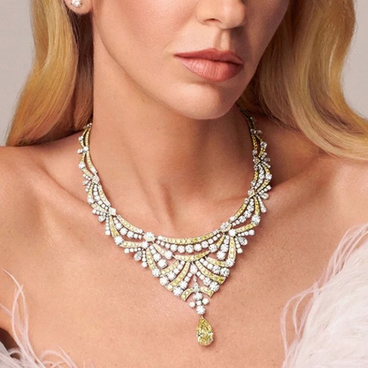 خاتم ألماس من الذهب عيار 18 قيراطًا مقطوع على شكل كمثرى ومُزرع في المختبر من مجوهرات ANSTER مصنوع يدويًا وفقًا لمعايير أخلاقية 