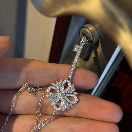 خاتم ألماس من الذهب عيار 18 قيراطًا مقطوع على شكل كمثرى ومُزرع في المختبر من مجوهرات ANSTER مصنوع يدويًا وفقًا لمعايير أخلاقية 