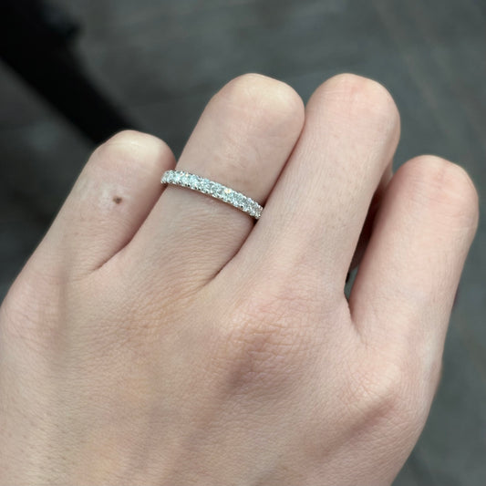 خاتم ألماس من الذهب عيار 18 قيراطًا مقطوع على شكل كمثرى ومُزرع في المختبر من مجوهرات ANSTER مصنوع يدويًا وفقًا لمعايير أخلاقية 