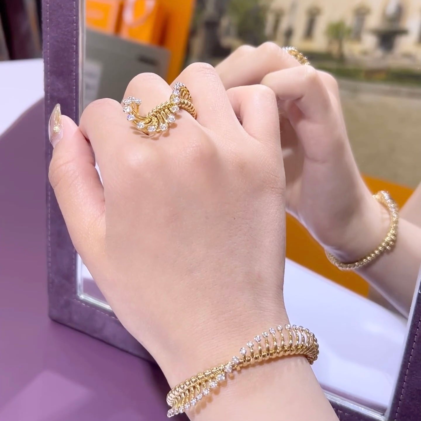 خاتم ألماس من الذهب عيار 18 قيراطًا مقطوع على شكل كمثرى ومُزرع في المختبر من مجوهرات ANSTER مصنوع يدويًا وفقًا لمعايير أخلاقية 