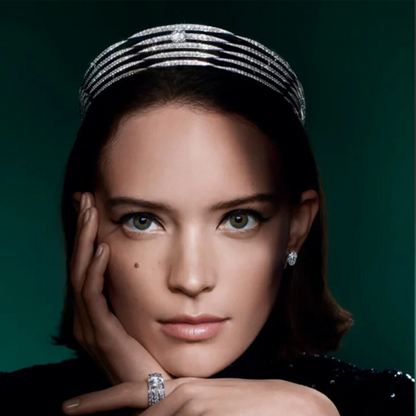 خاتم ألماس من الذهب عيار 18 قيراطًا مقطوع على شكل كمثرى ومُزرع في المختبر من مجوهرات ANSTER مصنوع يدويًا وفقًا لمعايير أخلاقية 