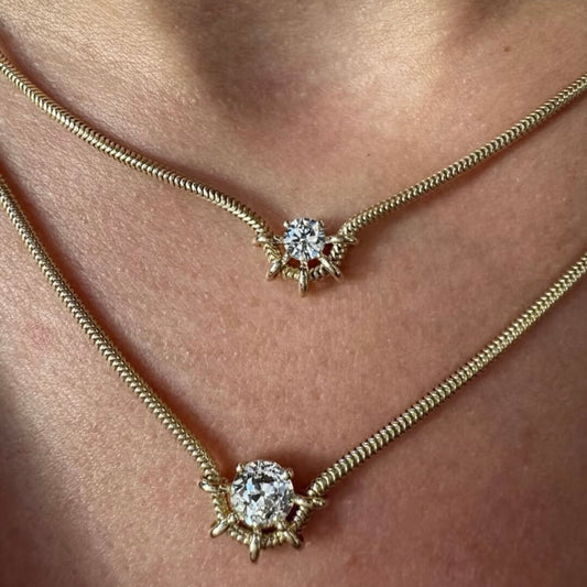 خاتم ألماس من الذهب عيار 18 قيراطًا مقطوع على شكل كمثرى ومُزرع في المختبر من مجوهرات ANSTER مصنوع يدويًا وفقًا لمعايير أخلاقية 