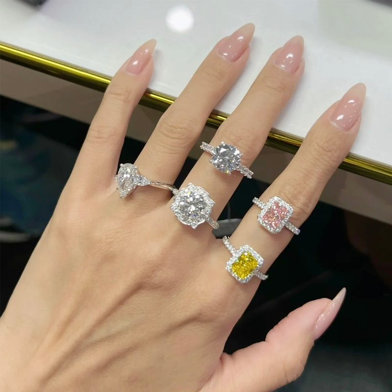 خاتم ألماس من الذهب عيار 18 قيراطًا مقطوع على شكل كمثرى ومُزرع في المختبر من مجوهرات ANSTER مصنوع يدويًا وفقًا لمعايير أخلاقية 