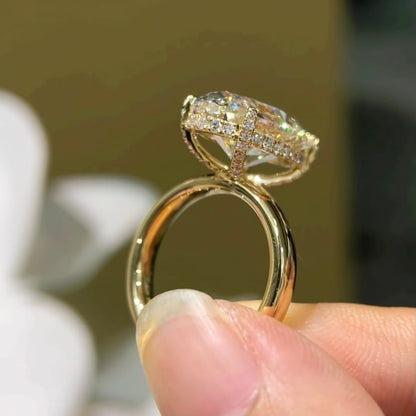 خاتم ألماس من الذهب عيار 18 قيراطًا مقطوع على شكل كمثرى ومُزرع في المختبر من مجوهرات ANSTER مصنوع يدويًا وفقًا لمعايير أخلاقية 