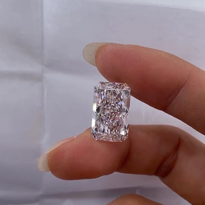 خاتم ألماس من الذهب عيار 18 قيراطًا مقطوع على شكل كمثرى ومُزرع في المختبر من مجوهرات ANSTER مصنوع يدويًا وفقًا لمعايير أخلاقية 