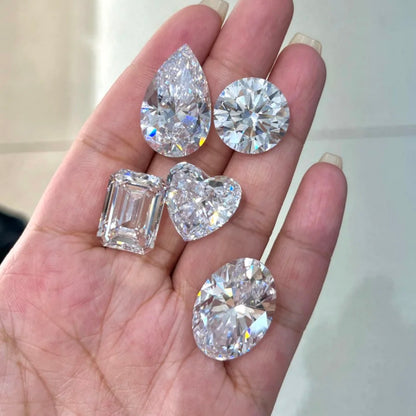 خاتم ألماس من الذهب عيار 18 قيراطًا مقطوع على شكل كمثرى ومُزرع في المختبر من مجوهرات ANSTER مصنوع يدويًا وفقًا لمعايير أخلاقية 