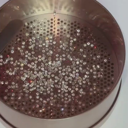 خاتم ألماس من الذهب عيار 18 قيراطًا مقطوع على شكل كمثرى ومُزرع في المختبر من مجوهرات ANSTER مصنوع يدويًا وفقًا لمعايير أخلاقية 