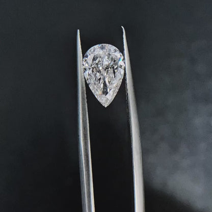 خاتم ألماس من الذهب عيار 18 قيراطًا مقطوع على شكل كمثرى ومُزرع في المختبر من مجوهرات ANSTER مصنوع يدويًا وفقًا لمعايير أخلاقية 